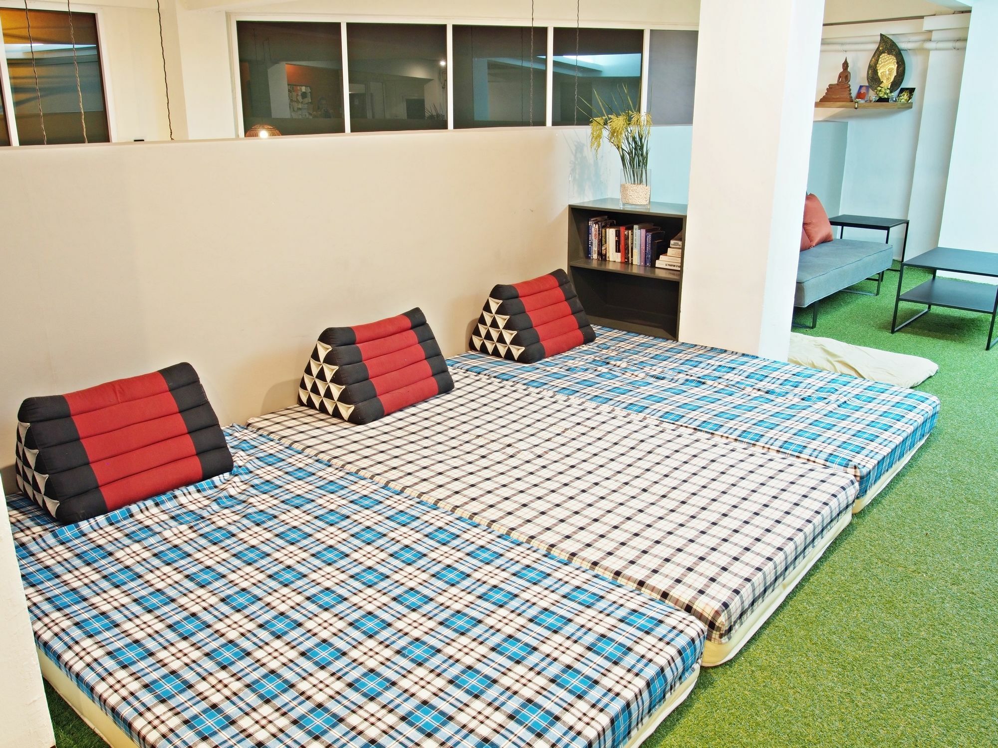 Link Corner Hostel Бангкок Экстерьер фото